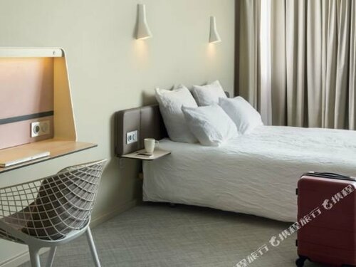 Гостиница Okko Hotels Grenoble Jardin Hoche в Гренобле