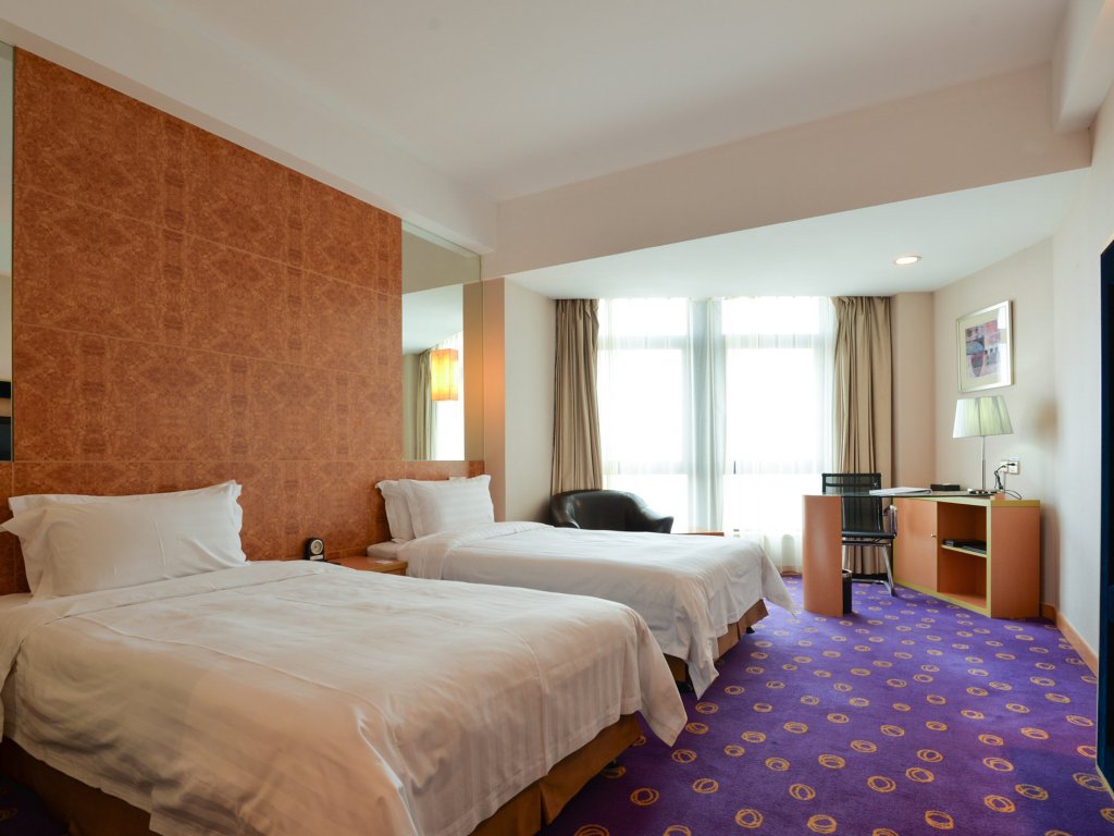 Фото Ramada Plaza Pu Dong South Shanghai