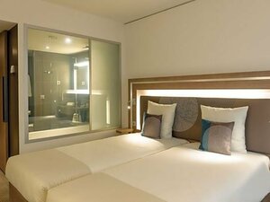 Гостиница Novotel Basel City