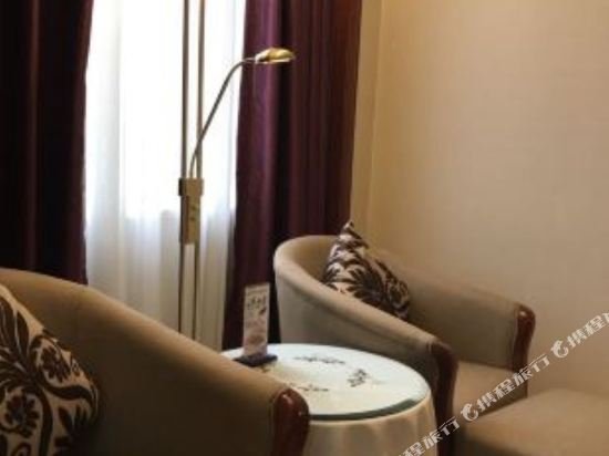 Фото Xinhai Jinjiang Hotel