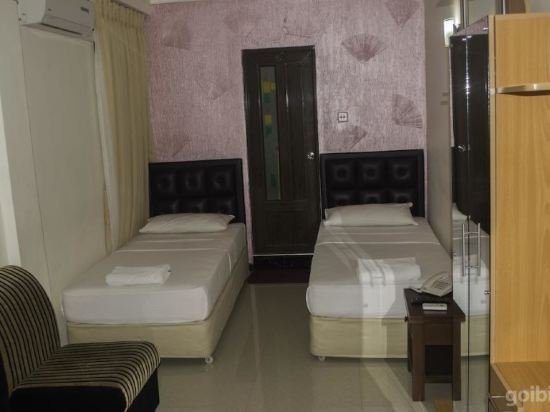 Фото Saasha City Hotel