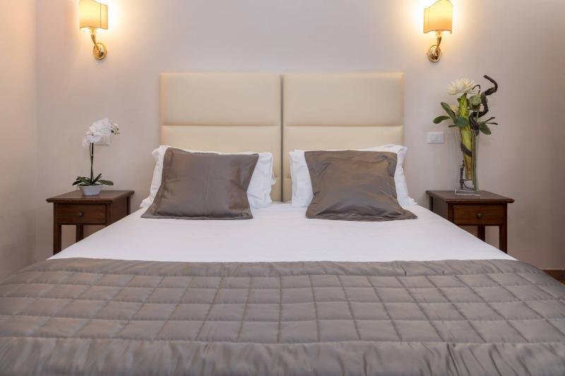 Фото Hotel Varese Roma