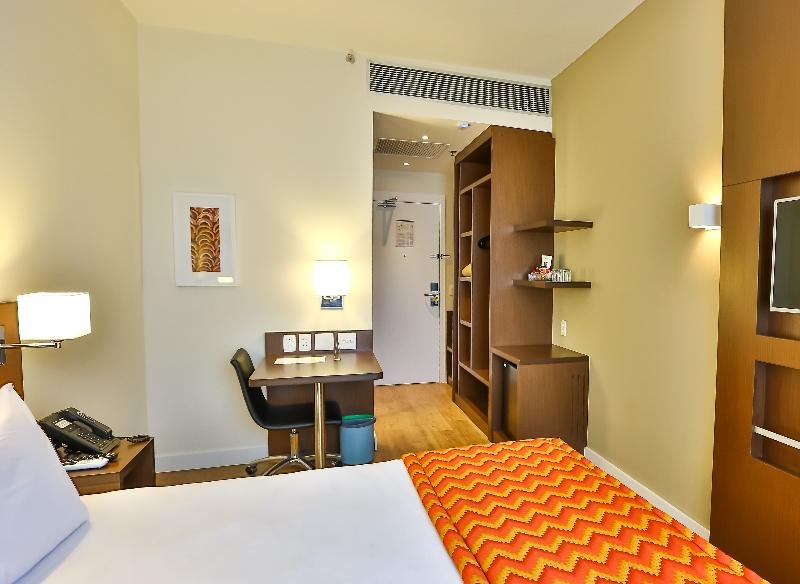 Фото Comfort Hotel Sao Caetano