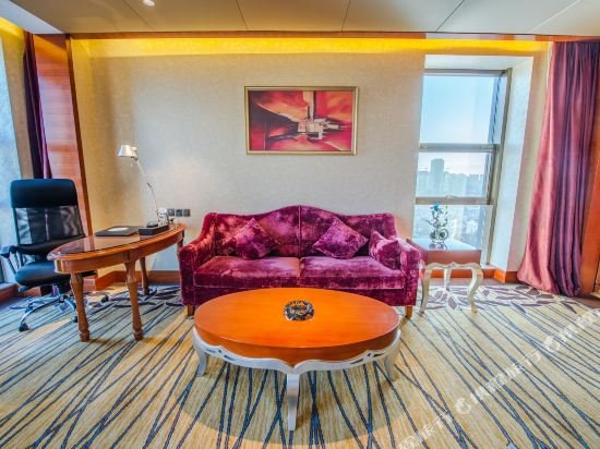 Фото Grand Skylight International Hotel Wuhai