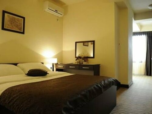 Гостиница Keto Hotel в Подгорице