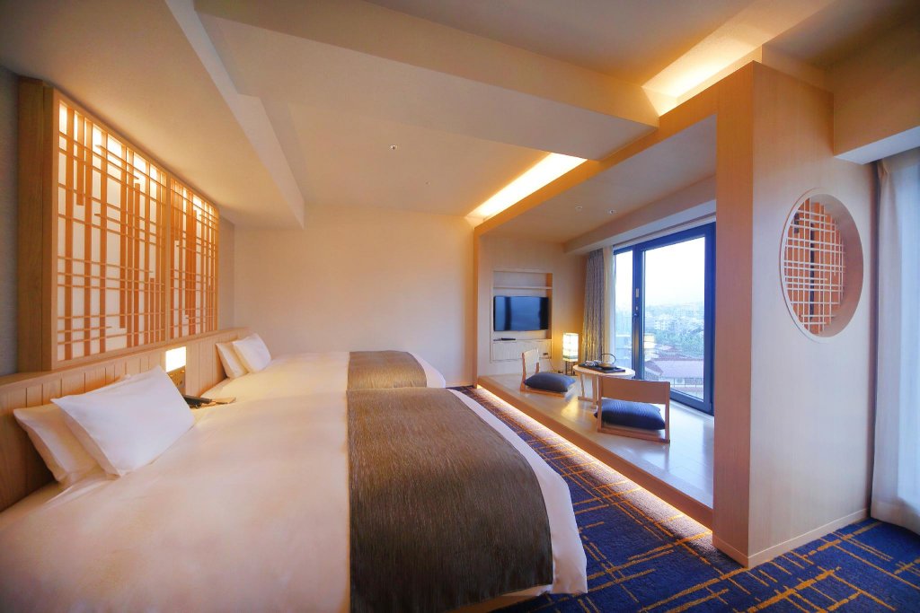 Фото Hotel Traveltine Kyoto Kiyamachi