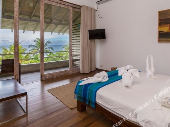 Фото Roman Beach