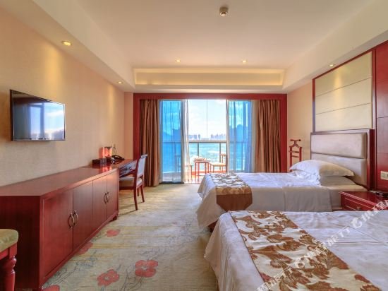 Фото Huijin Holiday Inn