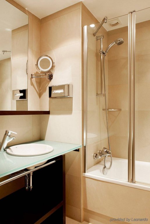 Фото Nh Brussels Louise