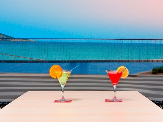 Фото Villa del Mar Hotel