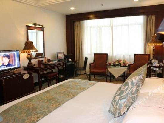 Фото 108714615040