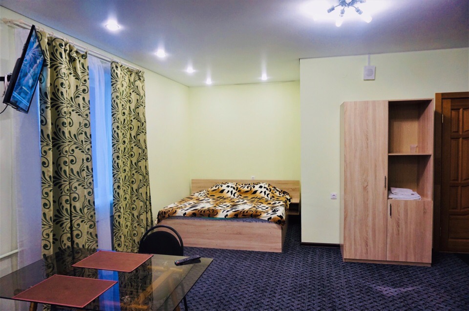 Фото отеля 2