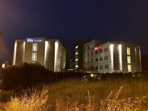 Внешний вид отеля Ibis Budget Girona Costa Brava в Жироне, фото 4