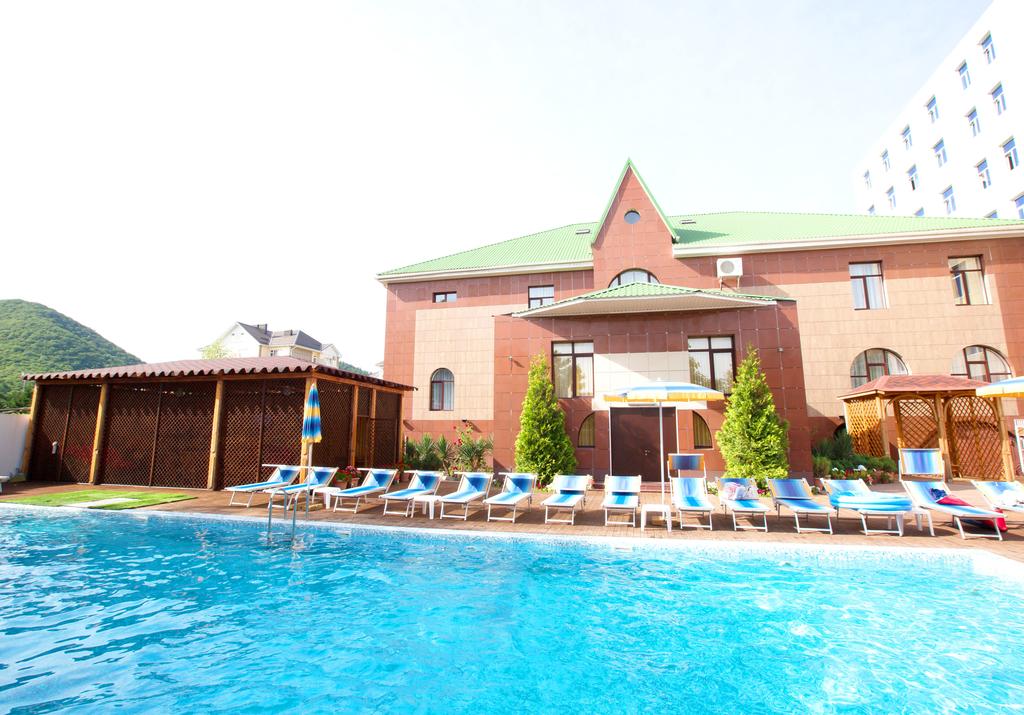 Фото Кипарис