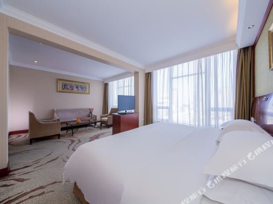 Фото Vienna International Hotel Xiangyang Railway Stati