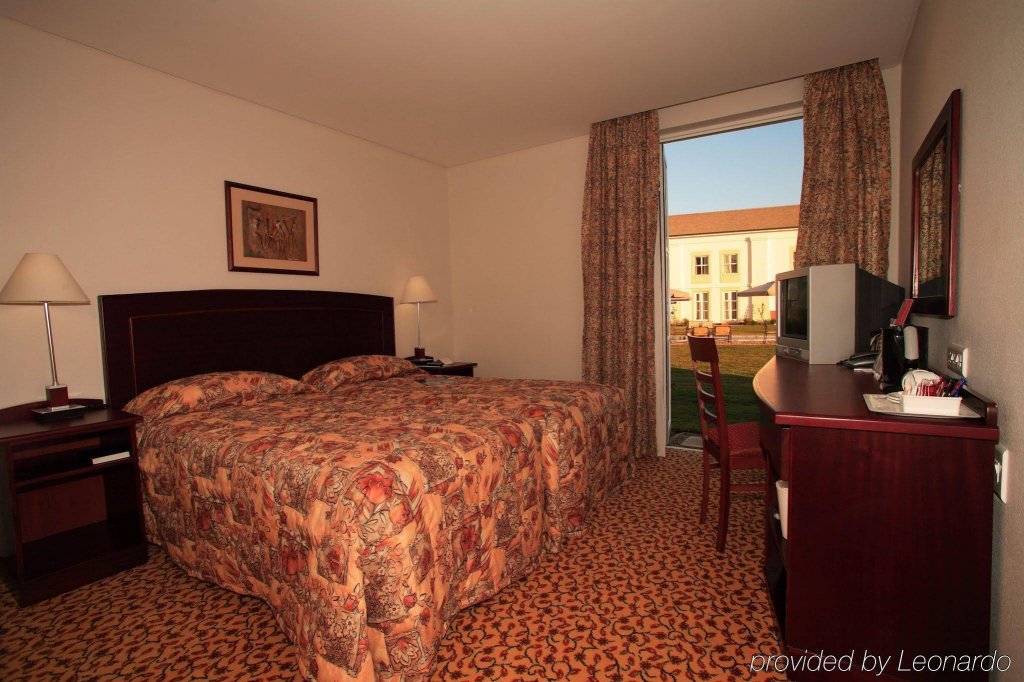 Фото Town Lodge George