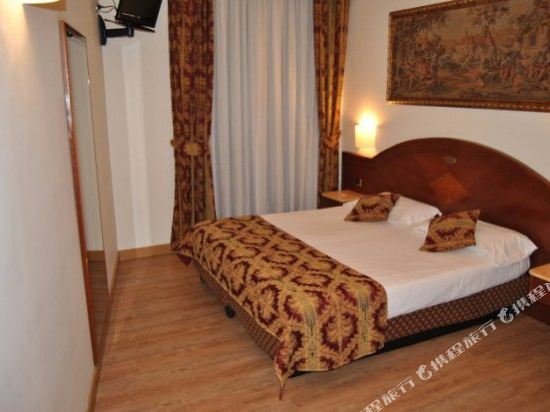 Фото Mokinba Hotels King