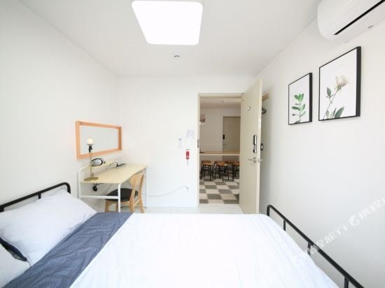 Фото Zibro H Guesthouse - Hostel