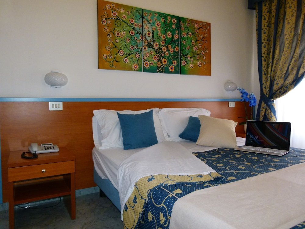 Фото Hotel Paradise