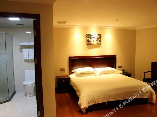 Фото GreenTree Inn Shantou Jinhu Road Business Hotel