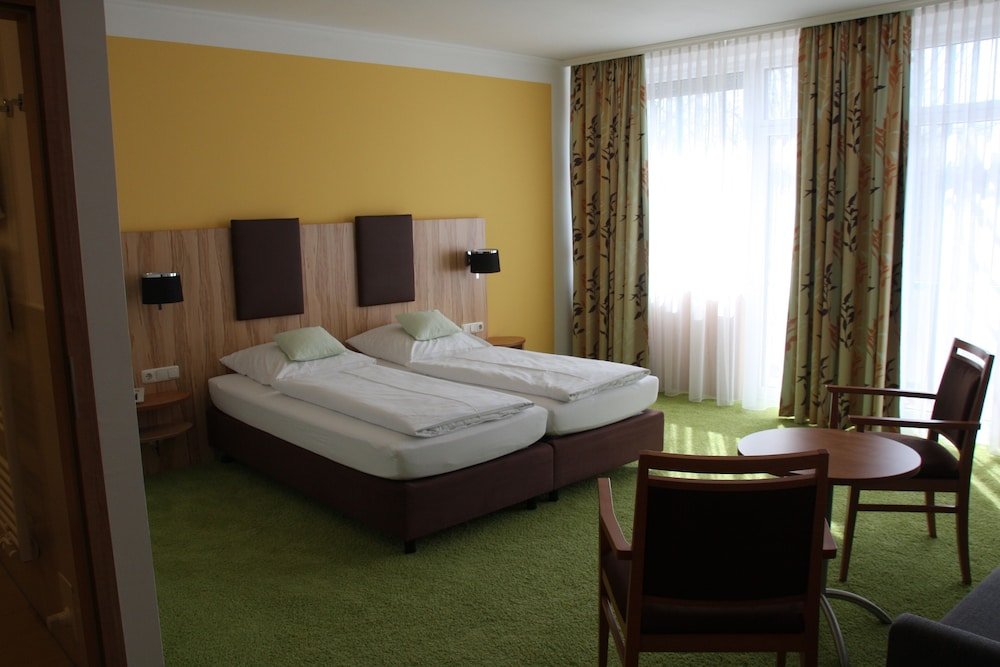 Фото Hotel Stadt Pasing