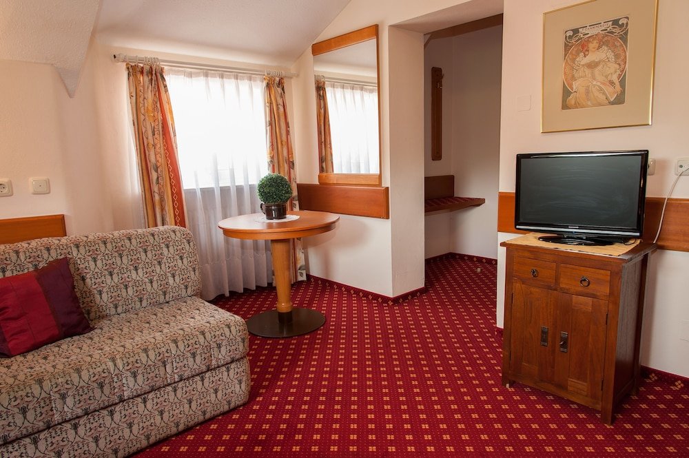 Фото Parkhotel Bad Faulenbach