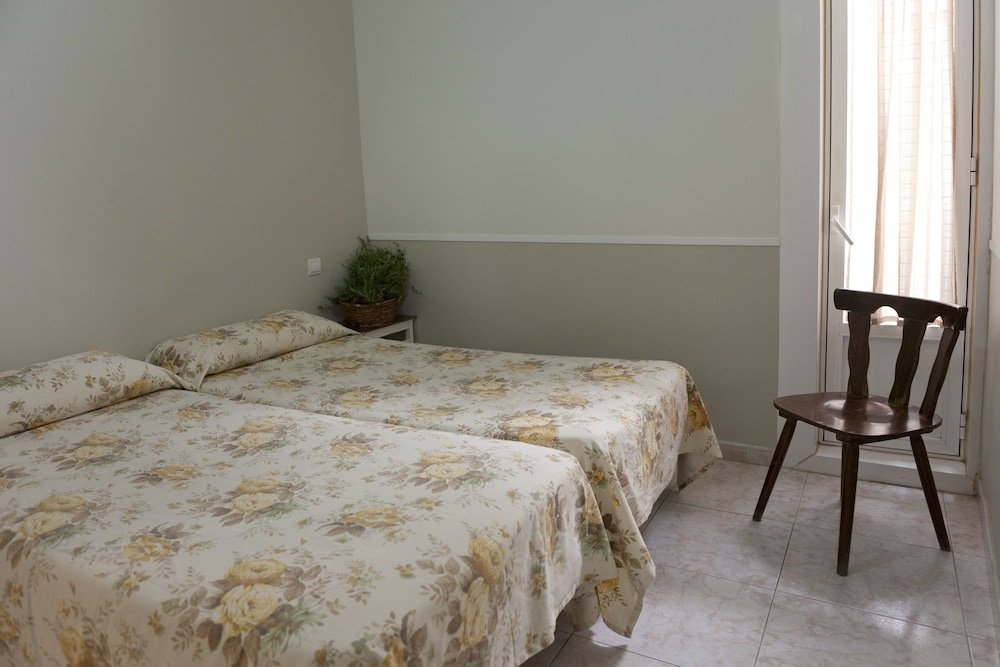 Фото Hostal Madrid