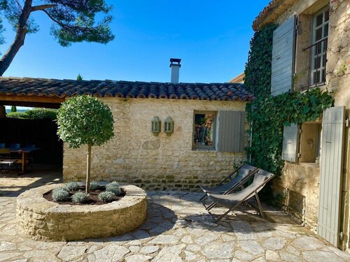 Гостиница Mas De Rosemarie в Апте