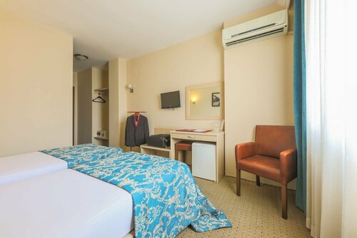 Гостиница Hostapark Hotel в Мерсине