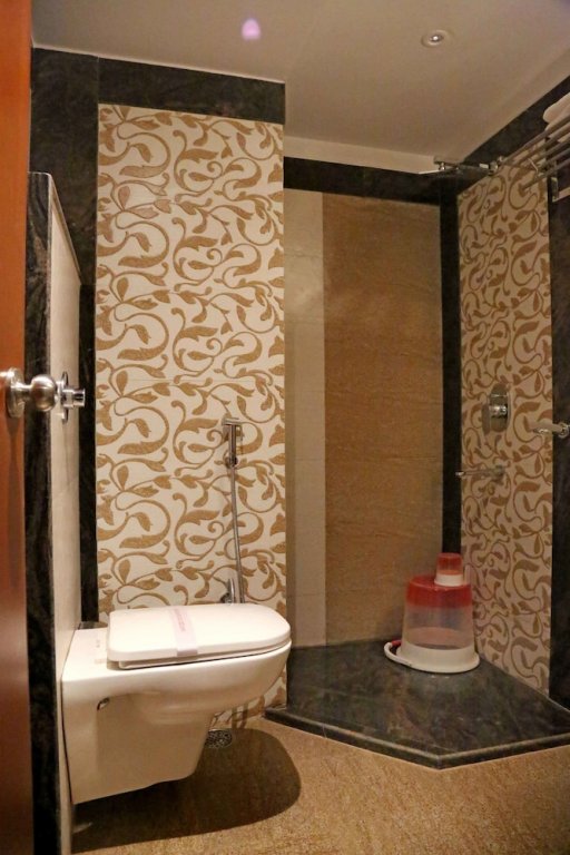 Фото Hotel Varanasi Inn