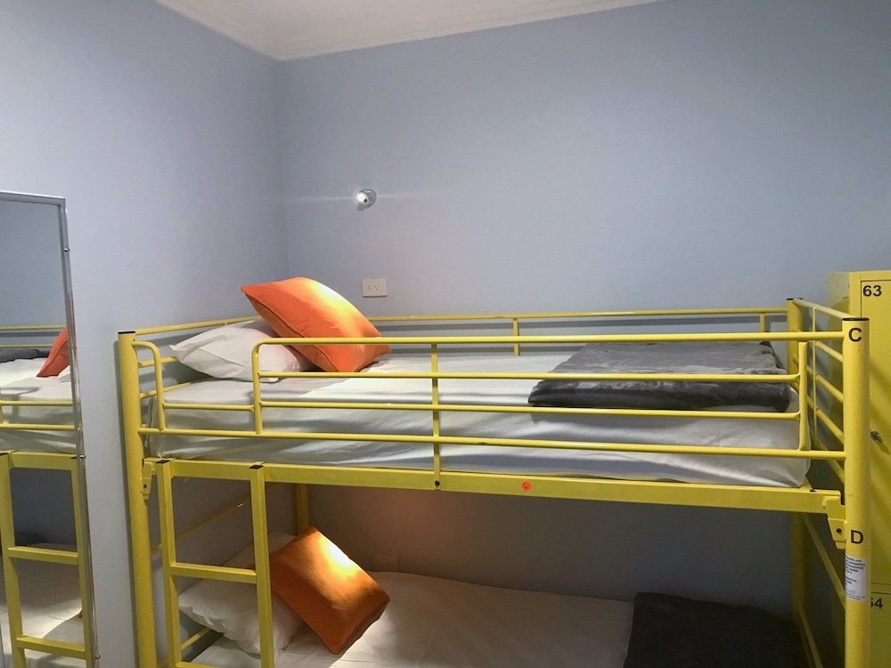 Фото Breeze Lodge - Hostel