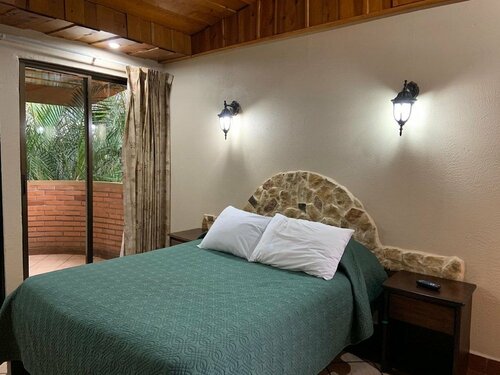 Гостиница Hotel Boutique Cibeles Resort
