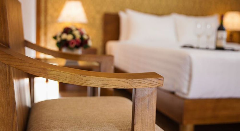 Фото La Palm Hotel