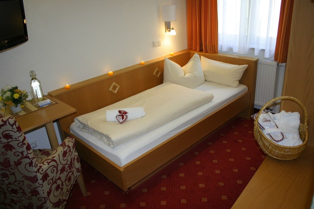 Фото Hotel Arnika