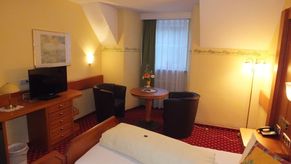 Фото Parkhotel Bad Faulenbach