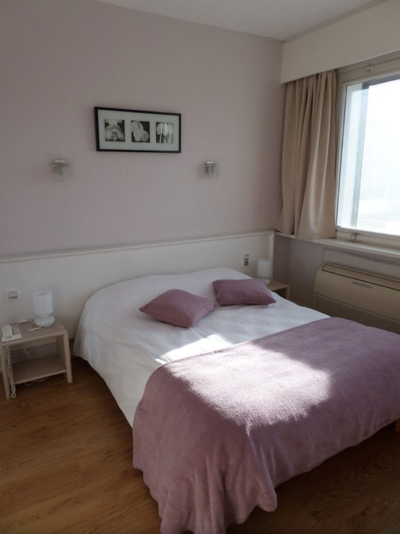 Фото Brit Hotel - Le Grand Hotel