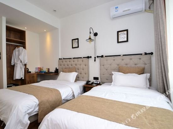 Фото Milan Hotel