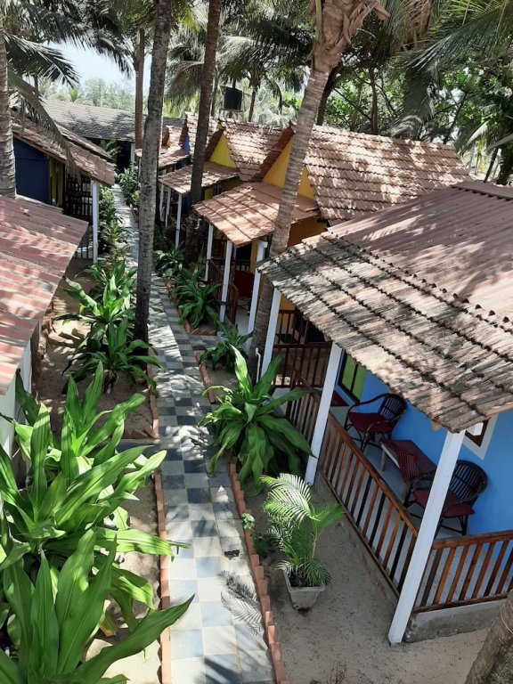 Фото Om Shanti Patnem