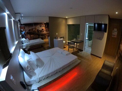 Гостиница Motel Fantasy 3 - Adults Only в Белу-Оризонти