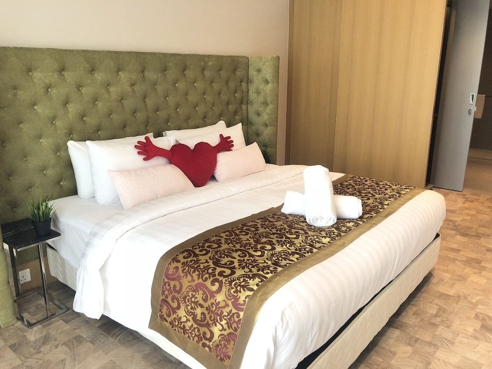 Фото Expressionz Professional Suites by Eh Homestay