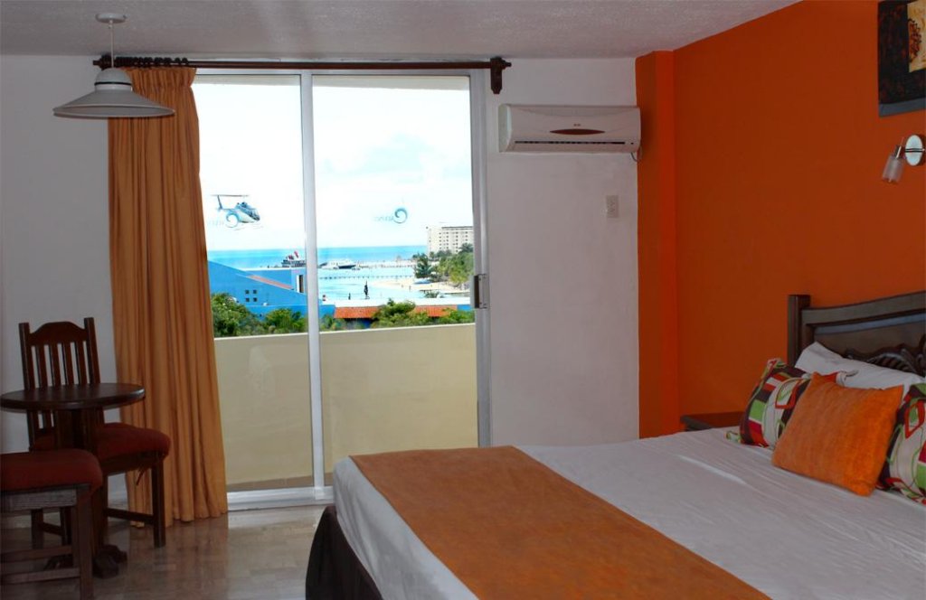 Фото Calypso Hotel Cancun