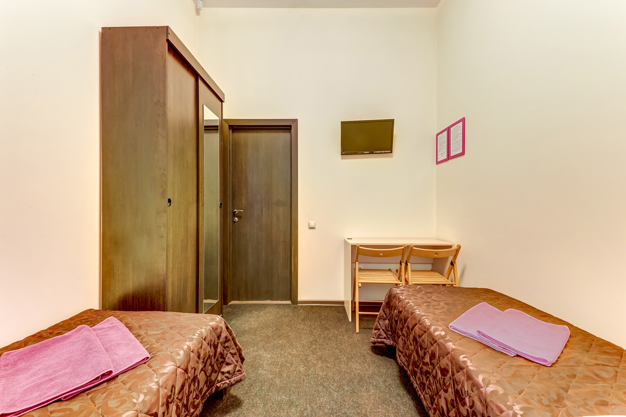 Фото Демократ на Невском 95