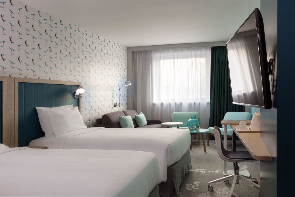 Фото Hampton by Hilton Paris Clichy