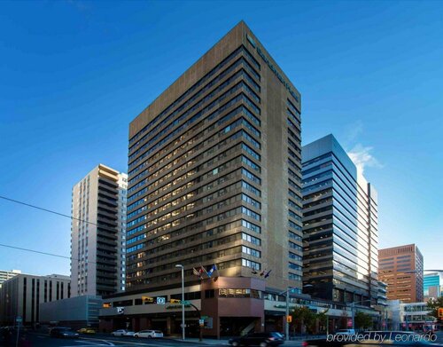 Внешний вид отеля Sandman Signature Calgary Downtown Hotel в Калгарях, фото 1