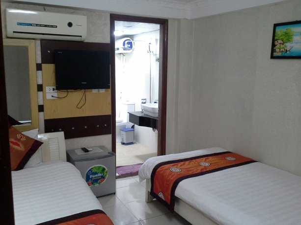 Фото Hanoi Central Hotel