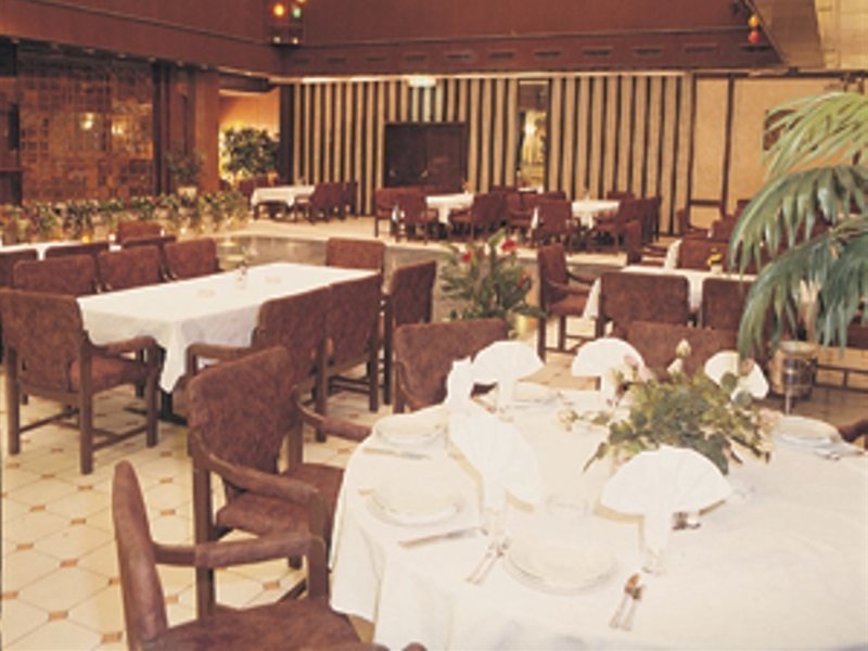 Фото Grand Hotel Millennium Sofia