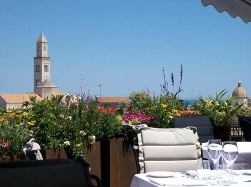 Внешний вид отеля Palace Hotel в Барях, фото 4