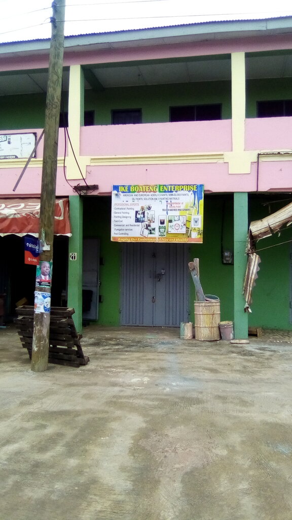 Convenience store Ike Boateng Enterprise, Kumasi, photo
