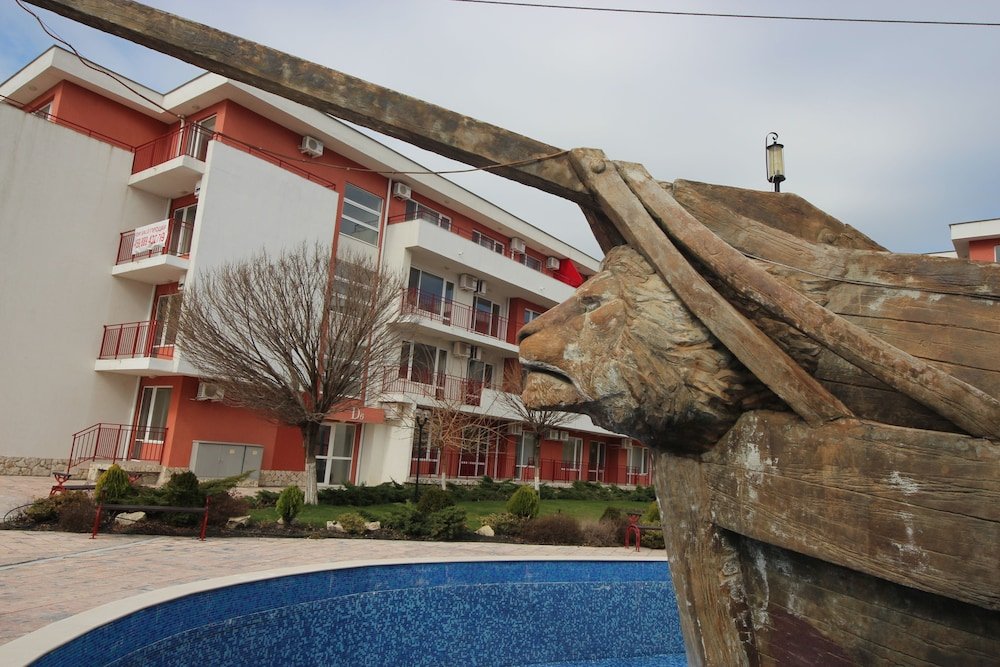 Фото отеля 3