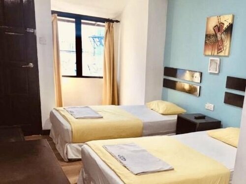 Гостиница Holiday Dive Inn в Семпорне